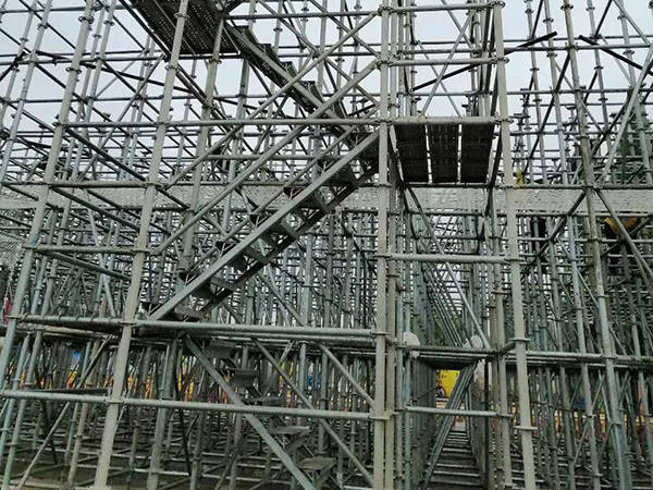選擇沈陽腳手架租賃公司，為建筑工地添動力，安全高效施工！